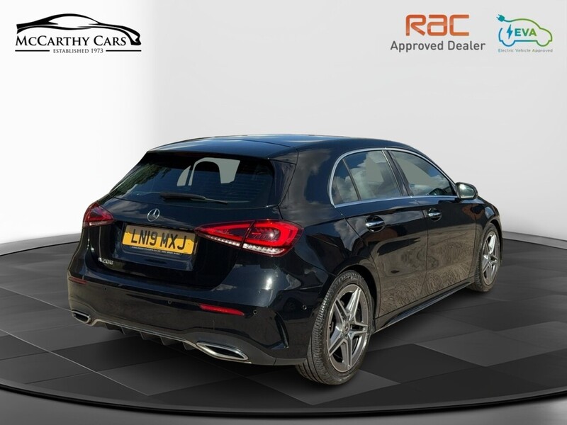 Mercedes-Benz A200 1.3 AMG LINE (PREMIUM) HATCHBACK 5DR PETROL 7G-DCT AUTO HEATED SEATS SATNAV BLUETOOTH DAB RADIO REAR CAMERA WITH PARKING AIDS ONLY 55000 MILES SH 72-74 Mitcham Road