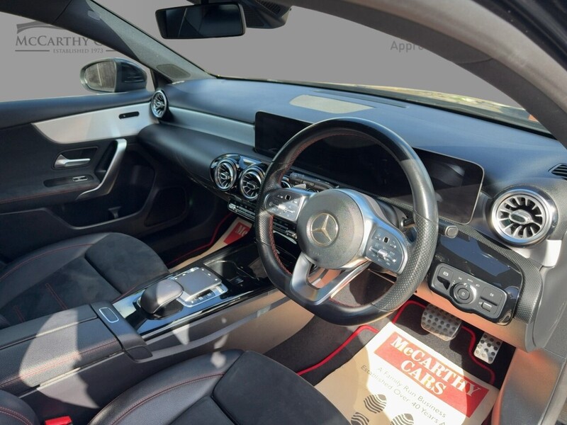 Mercedes-Benz A200 1.3 AMG LINE (PREMIUM) HATCHBACK 5DR PETROL 7G-DCT AUTO HEATED SEATS SATNAV BLUETOOTH DAB RADIO REAR CAMERA WITH PARKING AIDS ONLY 55000 MILES SH 72-74 Mitcham Road