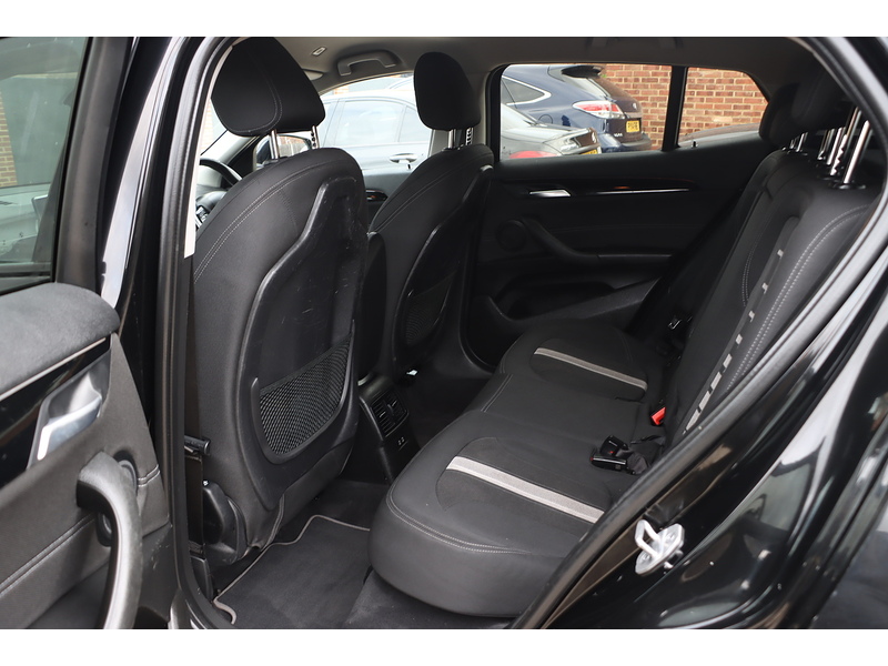 BMW 2.0 20I SPORT SUV 5DR PETROL XDRIVE AUTO SAT NAV BLUETOOTH DAB STEREO APPLE CARPLAY PARKING AIDS JUST 1 OWNER FROM NEW ONLY 39000 MILES FSH 4 SERVICES 72-74 Mitcham Road