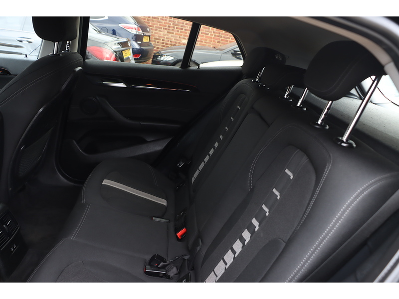 BMW 2.0 20I SPORT SUV 5DR PETROL XDRIVE AUTO SAT NAV BLUETOOTH DAB STEREO APPLE CARPLAY PARKING AIDS JUST 1 OWNER FROM NEW ONLY 39000 MILES FSH 4 SERVICES 72-74 Mitcham Road