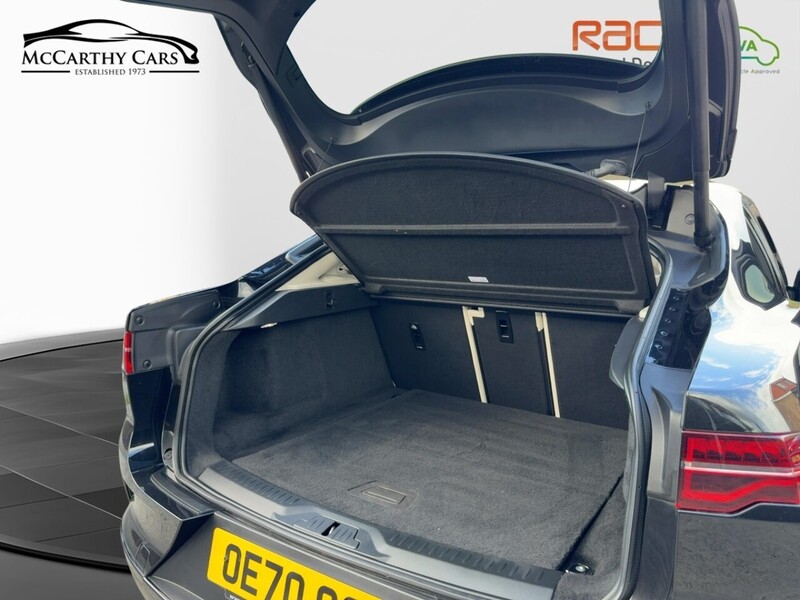 Jaguar 400 90KWH HSE SUV 5DR ELECTRIC 4WD AUTO HEATED SEATS SAT NAV BLUETOOTH DAB STEREO APPLE CARPLAY REAR CAMERA PARKING AIDS JUST 2 OWNERS 41000 MILES FSH 72-74 Mitcham Road