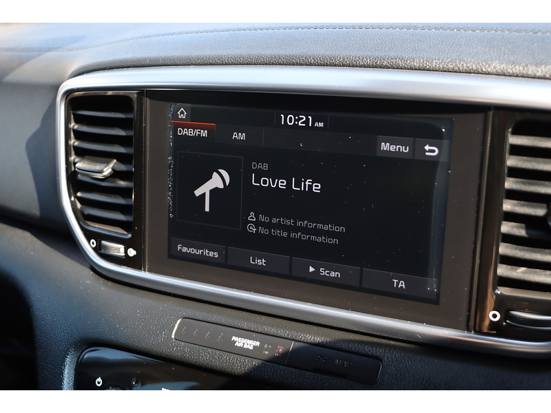 Kia 1.6 T-GDI 4 SUV 5DR PETROL DCT AWD AUTO SUNROOF HEATED SEATS SAT NAV BLUETOOTH APPLE CARPLAY REAR & 360 CAMERA PARKING AIDS 75000 MILES FSH 6 SERVICES 72-74 Mitcham Road