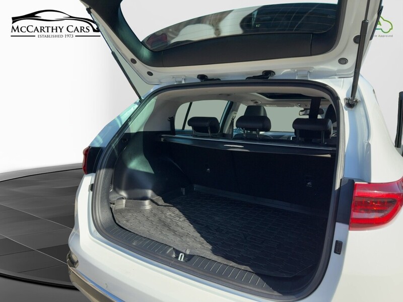 Kia 1.6 T-GDI 4 SUV 5DR PETROL DCT AWD AUTO SUNROOF HEATED SEATS SAT NAV BLUETOOTH APPLE CARPLAY REAR & 360 CAMERA PARKING AIDS 75000 MILES FSH 6 SERVICES 72-74 Mitcham Road