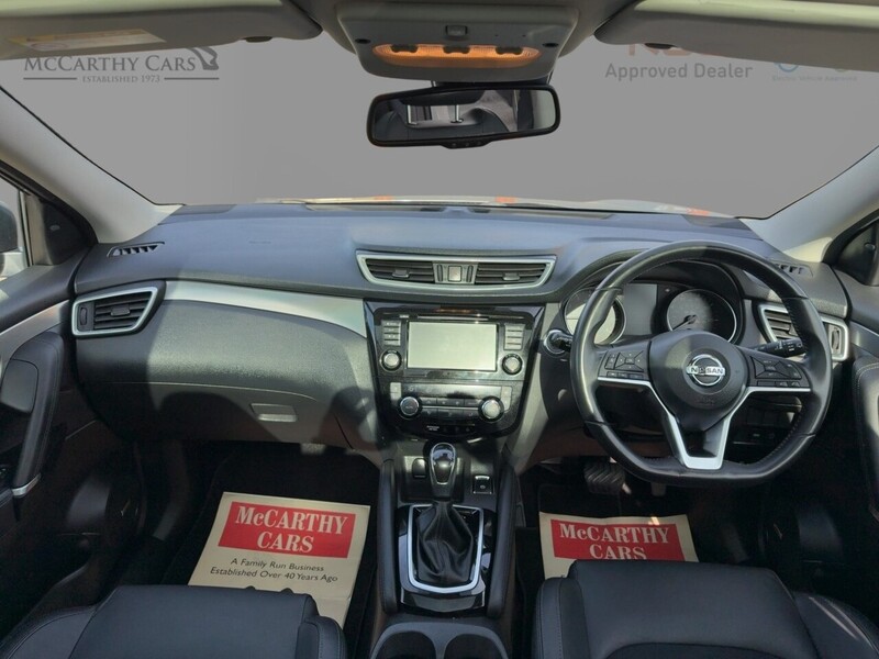 Nissan 1.3 DIG-T TEKNA SUV 5DR PETROL DCT AUTO PAN ROOF HEATED SEATS SAT NAV BLUETOOTH APPLE CARPLAY REAR & 360 CAMERA PARKING AIDS 2 OWNERS 44000 MILES FSH 72-74 Mitcham Road