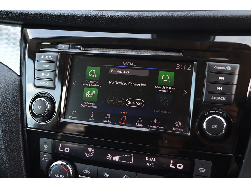 Nissan 1.3 DIG-T TEKNA SUV 5DR PETROL DCT AUTO PAN ROOF HEATED SEATS SAT NAV BLUETOOTH APPLE CARPLAY REAR & 360 CAMERA PARKING AIDS 2 OWNERS 44000 MILES FSH 72-74 Mitcham Road