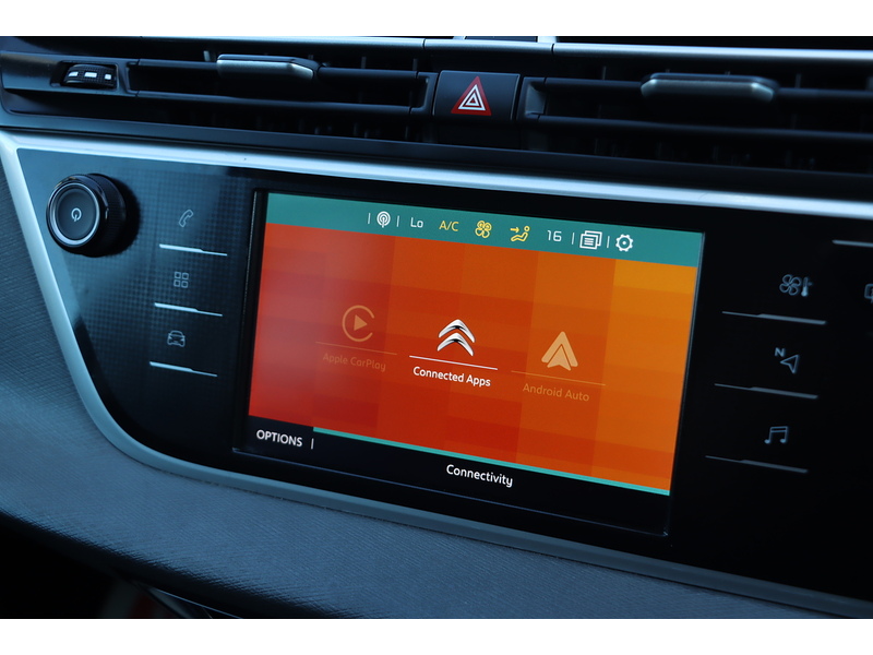 Citroen 1.2 PURETECH SENSE MPV 5DR PETROL EAT8 AUTO 7 SEATER SAT NAV BLUETOOTH DAB STEREO APPLE CARPLAY REAR CAMERA PARKING AIDS JUST 1 OWNER 24000 MILES FSH 72-74 Mitcham Road