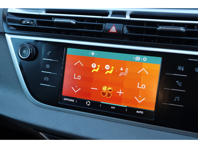 Citroen 1.2 PURETECH SENSE MPV 5DR PETROL EAT8 AUTO 7 SEATER SAT NAV BLUETOOTH DAB STEREO APPLE CARPLAY REAR CAMERA PARKING AIDS JUST 1 OWNER 24000 MILES FSH 72-74 Mitcham Road