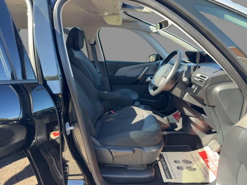 Citroen 1.2 PURETECH SENSE MPV 5DR PETROL EAT8 AUTO 7 SEATER SAT NAV BLUETOOTH DAB STEREO APPLE CARPLAY REAR CAMERA PARKING AIDS JUST 1 OWNER 24000 MILES FSH 72-74 Mitcham Road