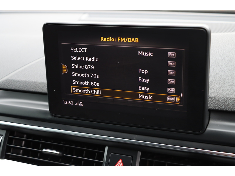 Audi 1.4 TFSI S LINE COUPE 2DR PETROL S TRONIC AUTO HEATED SEATS SAT NAV BLUETOOTH DAB STEREO APPLE CARPLAY PARKING AIDS JUST 2 OWNERS ONLY 46000 MILES SH 72-74 Mitcham Road