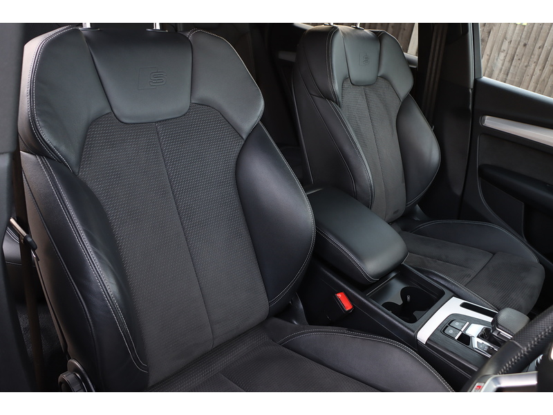 Audi 2.0 TFSIE 50 S LINE SUV 5DR PETROL PLUG-IN HYBRID S TRONIC QUATTRO AUTO HEATED SEATS SATNAV BLUETOOTH DAB STEREO APPLE CARPLAY 2 OWNERS FSH 7 SERVICES 72-74 Mitcham Road