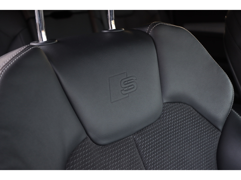 Audi 2.0 TFSIE 50 S LINE SUV 5DR PETROL PLUG-IN HYBRID S TRONIC QUATTRO AUTO HEATED SEATS SATNAV BLUETOOTH DAB STEREO APPLE CARPLAY 2 OWNERS FSH 7 SERVICES 72-74 Mitcham Road