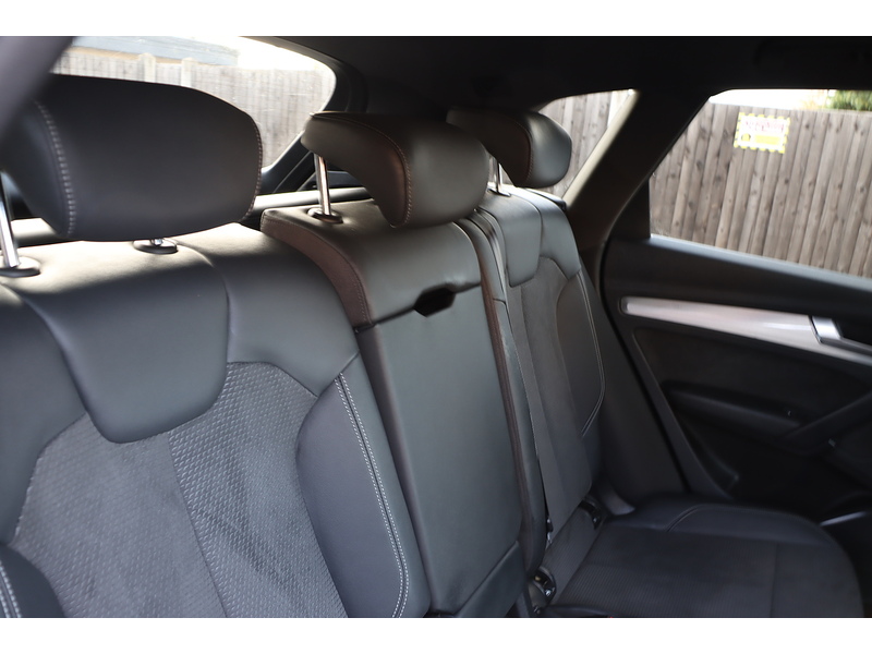 Audi 2.0 TFSIE 50 S LINE SUV 5DR PETROL PLUG-IN HYBRID S TRONIC QUATTRO AUTO HEATED SEATS SATNAV BLUETOOTH DAB STEREO APPLE CARPLAY 2 OWNERS FSH 7 SERVICES 72-74 Mitcham Road