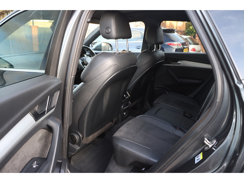 Audi 2.0 TFSIE 50 S LINE SUV 5DR PETROL PLUG-IN HYBRID S TRONIC QUATTRO AUTO HEATED SEATS SATNAV BLUETOOTH DAB STEREO APPLE CARPLAY 2 OWNERS FSH 7 SERVICES 72-74 Mitcham Road