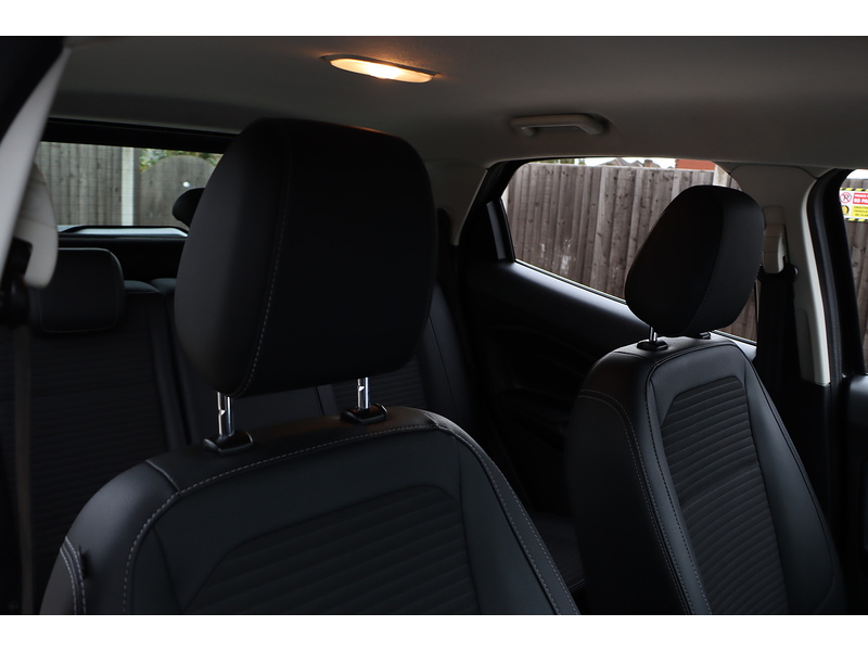 Ford 1.0T ECOBOOST GPF TITANIUM SUV 5DR PETROL MANUAL SAT NAV BLUETOOTH DAB STEREO PARKING AIDS JUST 1 OWNER FROM NEW ONLY 23000 MILES FSH NO ULEZ CHARGE 72-74 Mitcham Road