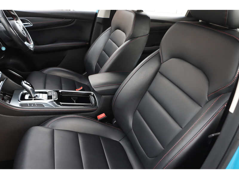 MG 1.5 T-GDI EXCITE SUV 5DR PETROL DCT AUTO SATNAV BLUETOOTH DAB STEREO APPLE CARPLAY REAR CAMERA PARKING AIDS JUST 1 OWNER FROM NEW ONLY 18000 MILES FSH 72-74 Mitcham Road