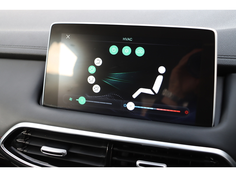 MG 1.5 T-GDI EXCITE SUV 5DR PETROL DCT AUTO SATNAV BLUETOOTH DAB STEREO APPLE CARPLAY REAR CAMERA PARKING AIDS JUST 1 OWNER FROM NEW ONLY 18000 MILES FSH 72-74 Mitcham Road