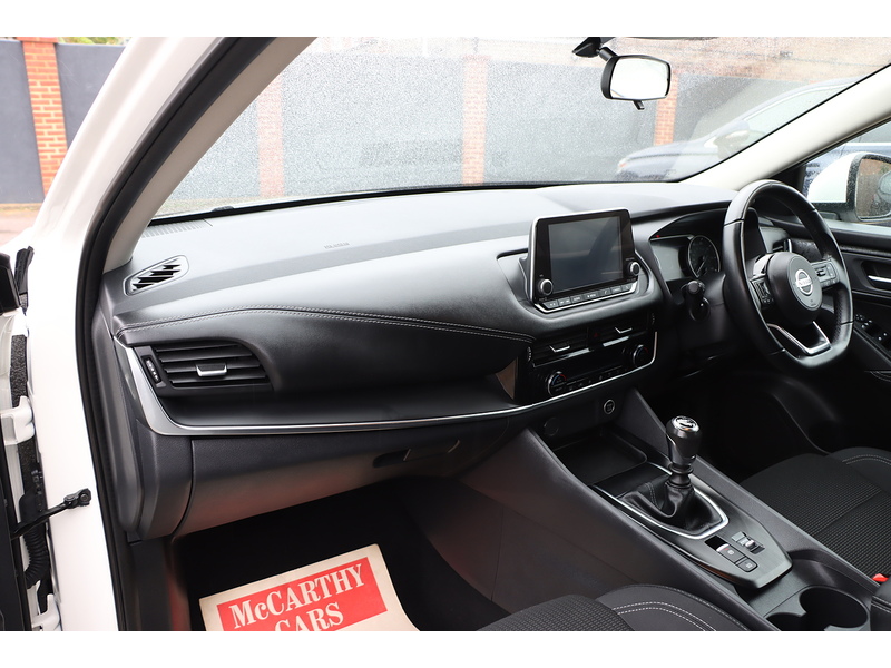 Nissan 1.3 DIG-T MHEV ACENTA PREMIUM SUV 5DR PETROL HYBRID MANUAL SATNAV BLUETOOTH APPLE CARPLAY REAR & 360 CAMERA PARKING AIDS 2 OWNERS ONLY 19000 MILES FSH 72-74 Mitcham Road