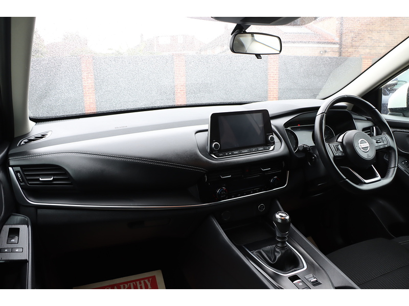 Nissan 1.3 DIG-T MHEV ACENTA PREMIUM SUV 5DR PETROL HYBRID MANUAL SATNAV BLUETOOTH APPLE CARPLAY REAR & 360 CAMERA PARKING AIDS 2 OWNERS ONLY 19000 MILES FSH 72-74 Mitcham Road