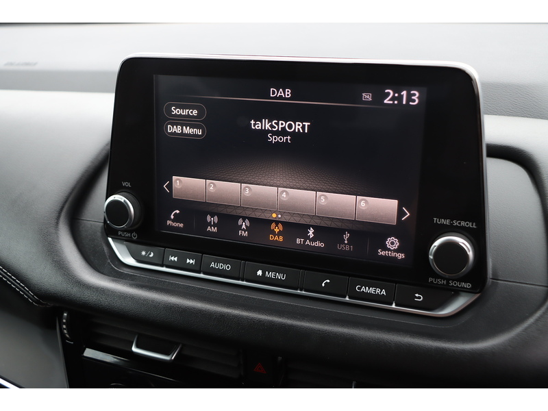 Nissan 1.3 DIG-T MHEV ACENTA PREMIUM SUV 5DR PETROL HYBRID MANUAL SATNAV BLUETOOTH APPLE CARPLAY REAR & 360 CAMERA PARKING AIDS 2 OWNERS ONLY 19000 MILES FSH 72-74 Mitcham Road