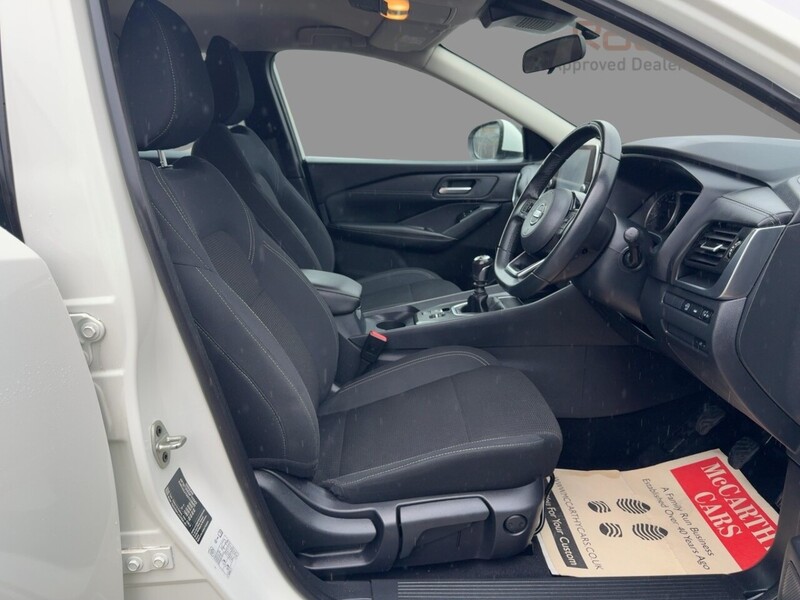 Nissan 1.3 DIG-T MHEV ACENTA PREMIUM SUV 5DR PETROL HYBRID MANUAL SATNAV BLUETOOTH APPLE CARPLAY REAR & 360 CAMERA PARKING AIDS 2 OWNERS ONLY 19000 MILES FSH 72-74 Mitcham Road