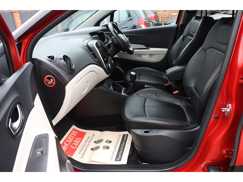 Renault 0.9 TCE ENERGY GT LINE SUV 5DR PETROL MANUAL HEATED SEATS SAT NAV BLUETOOTH DAB STEREO PARKING AIDS 2 OWNERS 28000 MILES FSH 5 SERVICES NO ULEZ CHARGE 72-74 Mitcham Road