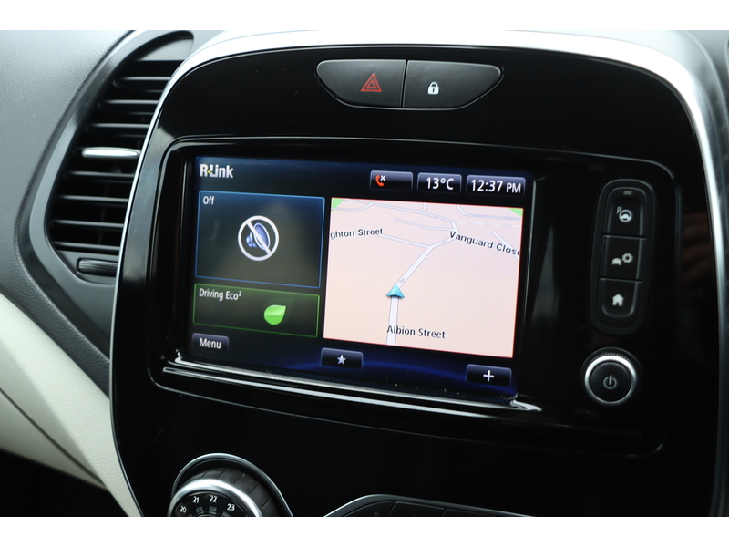 Renault 0.9 TCE ENERGY GT LINE SUV 5DR PETROL MANUAL HEATED SEATS SAT NAV BLUETOOTH DAB STEREO PARKING AIDS 2 OWNERS 28000 MILES FSH 5 SERVICES NO ULEZ CHARGE 72-74 Mitcham Road