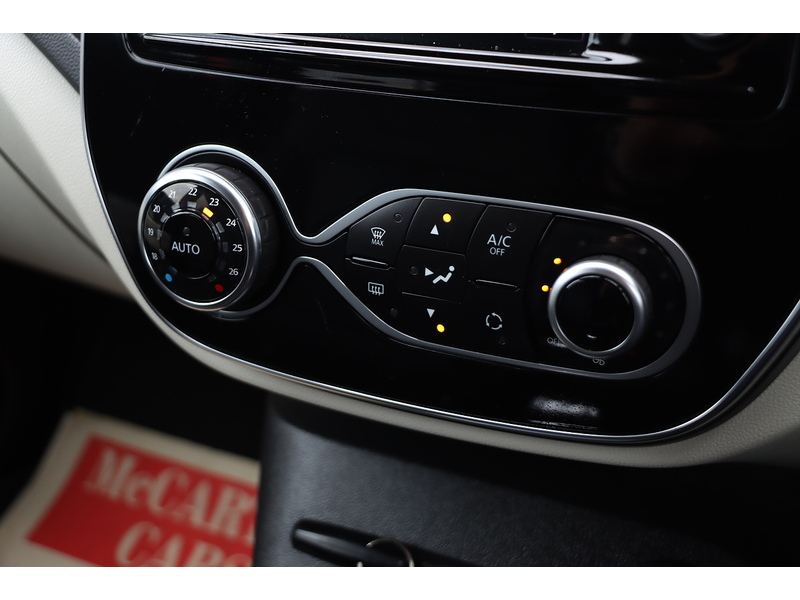 Renault 0.9 TCE ENERGY GT LINE SUV 5DR PETROL MANUAL HEATED SEATS SAT NAV BLUETOOTH DAB STEREO PARKING AIDS 2 OWNERS 28000 MILES FSH 5 SERVICES NO ULEZ CHARGE 72-74 Mitcham Road