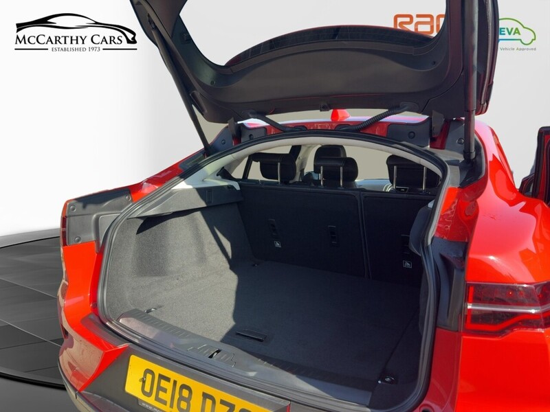 Jaguar 400 90KWH FIRST EDITION SUV 5DR ELECTRIC 4WD AUTO PAN ROOF HEATED SEATS SATNAV BLUETOOTH DAB RADIO REAR & 360 CAMERA PARKING AIDS ONLY 45000 MILES FSH 72-74 Mitcham Road