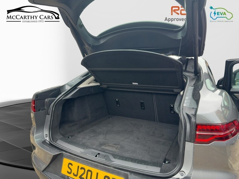 Jaguar 400 90KWH HSE SUV 5DR ELECTRIC 4WD AUTO HEATED SEATS SAT NAV BLUETOOTH DAB STEREO APPLE CARPLAY REAR & 360 CAMERA PARKING AIDS 2 OWNERS 34000 MILES SH 72-74 Mitcham Road