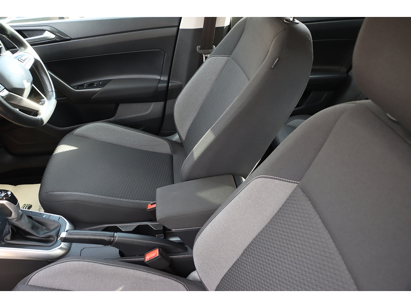 Volkswagen 1.0 TSI LIFE HATCHBACK 5DR PETROL DSG AUTO SATNAV BLUETOOTH DAB RADIO USB INPUT PARKING AIDS JUST 1 OWNER FROM NEW ONLY 34000 MILES FSH NO ULEZ CHARGE 72-74 Mitcham Road