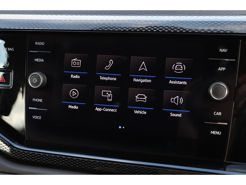 Volkswagen 1.0 TSI LIFE HATCHBACK 5DR PETROL DSG AUTO SATNAV BLUETOOTH DAB RADIO USB INPUT PARKING AIDS JUST 1 OWNER FROM NEW ONLY 34000 MILES FSH NO ULEZ CHARGE 72-74 Mitcham Road