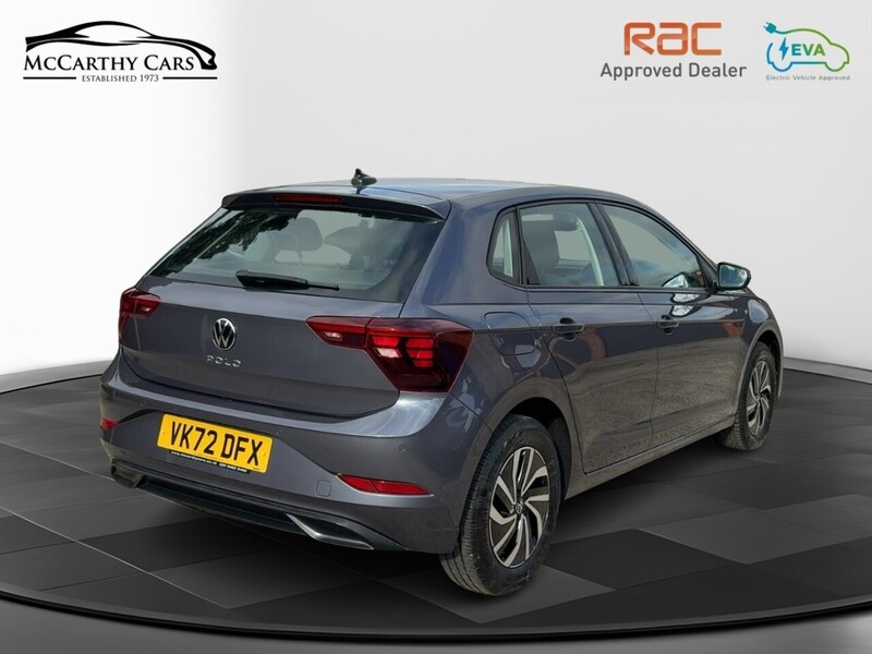 Volkswagen 1.0 TSI LIFE HATCHBACK 5DR PETROL DSG AUTO SATNAV BLUETOOTH DAB RADIO USB INPUT PARKING AIDS JUST 1 OWNER FROM NEW ONLY 34000 MILES FSH NO ULEZ CHARGE 72-74 Mitcham Road