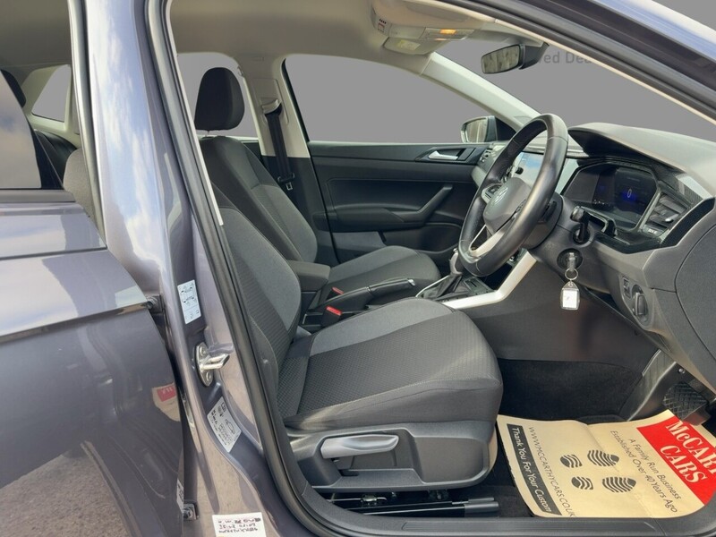 Volkswagen 1.0 TSI LIFE HATCHBACK 5DR PETROL DSG AUTO SATNAV BLUETOOTH DAB RADIO USB INPUT PARKING AIDS JUST 1 OWNER FROM NEW ONLY 34000 MILES FSH NO ULEZ CHARGE 72-74 Mitcham Road