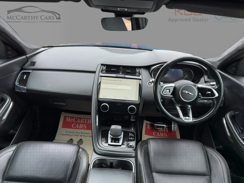 Jaguar 2.0 P200 MHEV R-DYNAMIC S SUV 5DR PETROL AWD AUTO PAN ROOF HEATED SEATS SAT NAV APPLE CARPLAY REAR & 360 CAMERA PARKING AIDS 2 OWNERS 81000 MILES FSH 72-74 Mitcham Road