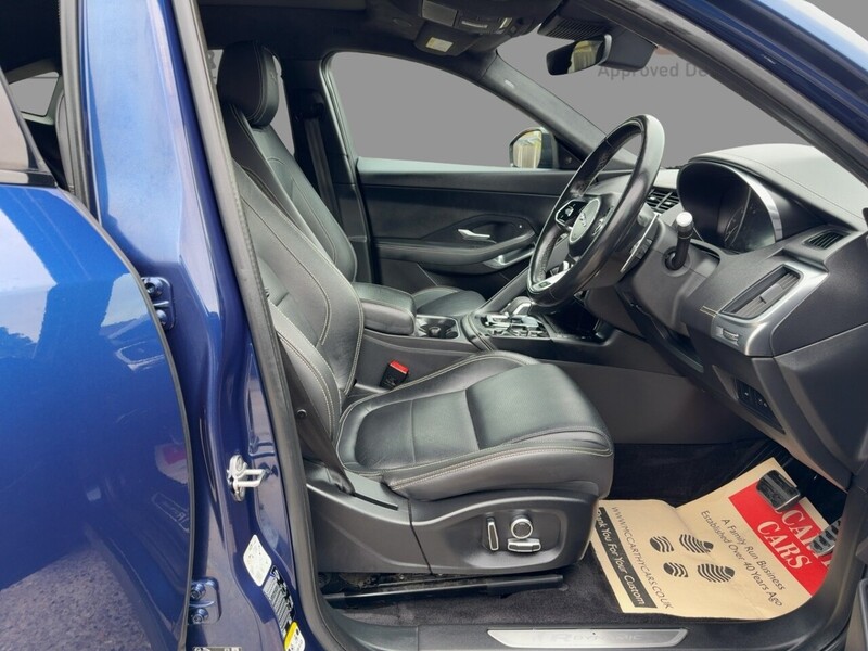 Jaguar 2.0 P200 MHEV R-DYNAMIC S SUV 5DR PETROL AWD AUTO PAN ROOF HEATED SEATS SAT NAV APPLE CARPLAY REAR & 360 CAMERA PARKING AIDS 2 OWNERS 81000 MILES FSH 72-74 Mitcham Road