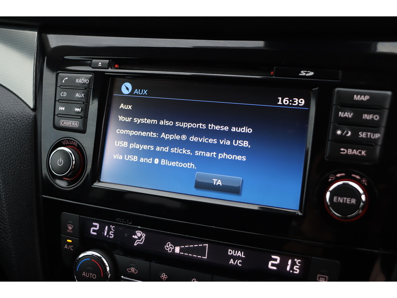 Nissan 1.2 DIG-T N-CONNECTA SUV 5DR PETROL XTRON AUTO SAT NAV BLUETOOTH DAB STEREO APPLE CARPLAY REAR & 360 CAMERA PARKING AIDS 2 OWNERS ONLY 39000 MILES SH 72-74 Mitcham Road