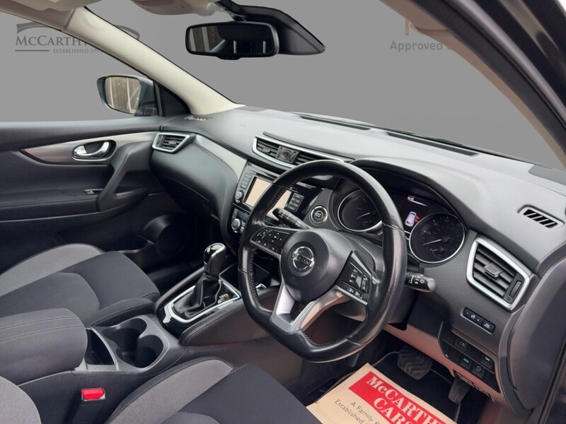 Nissan 1.2 DIG-T N-CONNECTA SUV 5DR PETROL XTRON AUTO SAT NAV BLUETOOTH DAB STEREO APPLE CARPLAY REAR & 360 CAMERA PARKING AIDS 2 OWNERS ONLY 39000 MILES SH 72-74 Mitcham Road