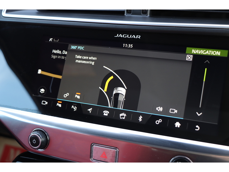 Jaguar 400 90KWH HSE SUV 5DR ELECTRIC 4WD AUTO HEATED SEATS SAT NAV BLUETOOTH APPLE CARPLAY REAR & 360 CAMERA PARKING AIDS ONLY 36000 MILES SH NO ULEZ CHARGE 72-74 Mitcham Road