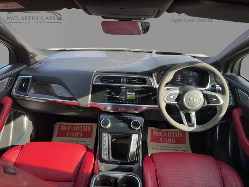 Jaguar 400 90KWH HSE SUV 5DR ELECTRIC 4WD AUTO HEATED SEATS SAT NAV BLUETOOTH APPLE CARPLAY REAR & 360 CAMERA PARKING AIDS ONLY 36000 MILES SH NO ULEZ CHARGE 72-74 Mitcham Road