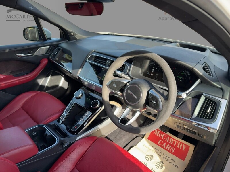 Jaguar 400 90KWH HSE SUV 5DR ELECTRIC 4WD AUTO HEATED SEATS SAT NAV BLUETOOTH APPLE CARPLAY REAR & 360 CAMERA PARKING AIDS ONLY 36000 MILES SH NO ULEZ CHARGE 72-74 Mitcham Road