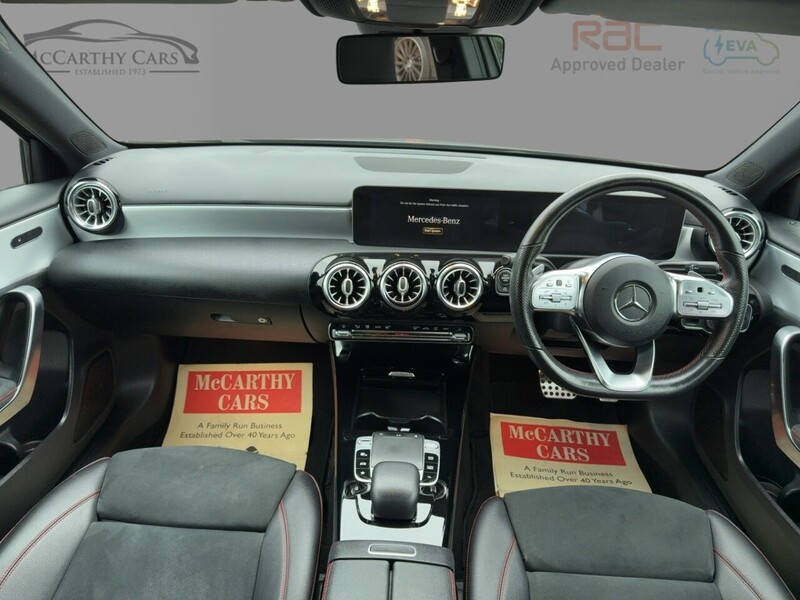 Mercedes-Benz A200 1.3 AMG LINE (PREMIUM) HATCHBACK 5DR PETROL 7G-DCT AUTO HEATED SEATS SATNAV BLUETOOTH DAB STEREO REAR CAMERA PARKING AIDS 2 OWNERS 46000 MILES SH 72-74 Mitcham Road