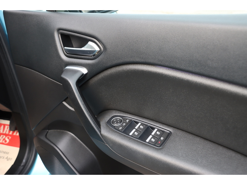 Renault 1.6 E-TECH 9.8KWH S EDITION SUV 5DR PETROL PLUG-IN HYBRID AUTO SAT NAV BLUETOOTH APPLE CARPLAY REAR & 360 CAMERA PARKING AIDS 2 OWNERS 21000 MILES FSH 72-74 Mitcham Road