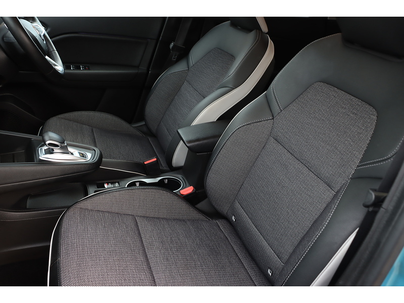 Renault 1.6 E-TECH 9.8KWH S EDITION SUV 5DR PETROL PLUG-IN HYBRID AUTO SAT NAV BLUETOOTH APPLE CARPLAY REAR & 360 CAMERA PARKING AIDS 2 OWNERS 21000 MILES FSH 72-74 Mitcham Road