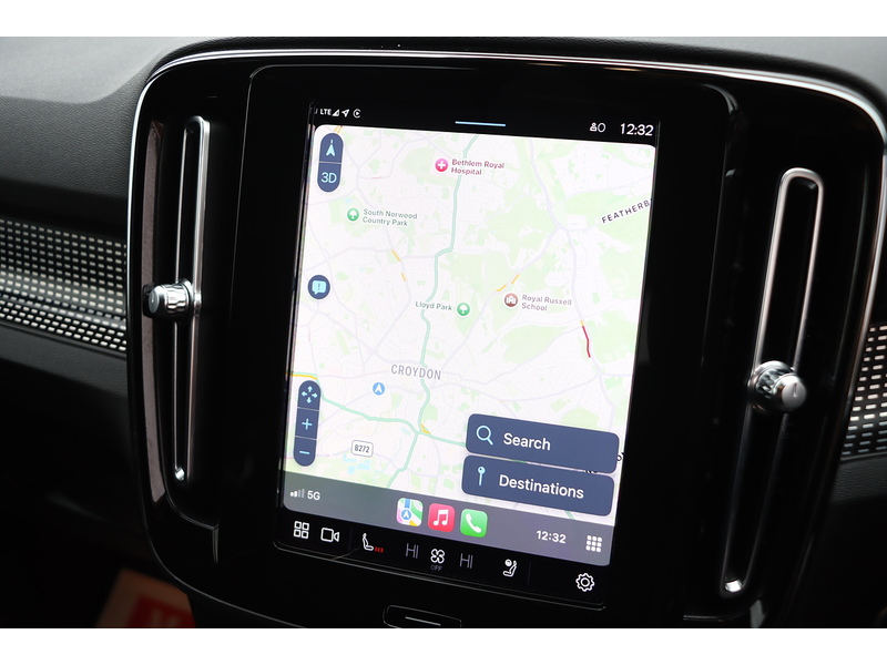 Volvo 2.0 B3 MHEV PLUS SUV 5DR PETROL HYBRID DCT AUTO HEATED SEATS SAT NAV BLUETOOTH STEREO APPLE CARPLAY REAR CAMERA PARKING AIDS 17000 MILES FSH 72-74 Mitcham Road