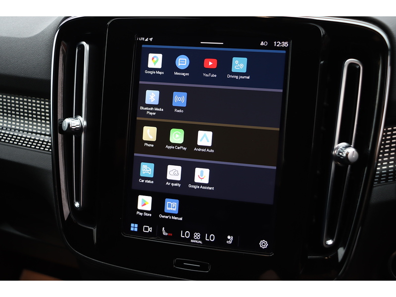 Volvo 2.0 B3 MHEV PLUS SUV 5DR PETROL HYBRID DCT AUTO HEATED SEATS SAT NAV BLUETOOTH STEREO APPLE CARPLAY REAR CAMERA PARKING AIDS 17000 MILES FSH 72-74 Mitcham Road