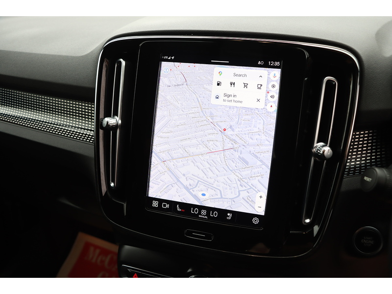 Volvo 2.0 B3 MHEV PLUS SUV 5DR PETROL HYBRID DCT AUTO HEATED SEATS SAT NAV BLUETOOTH STEREO APPLE CARPLAY REAR CAMERA PARKING AIDS 17000 MILES FSH 72-74 Mitcham Road