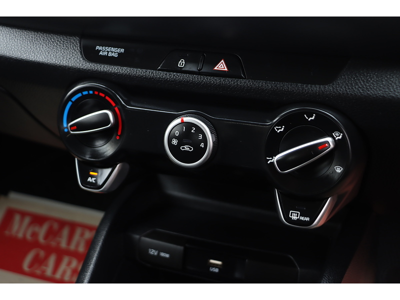 Kia 1.0 T-GDI 2 SUV 5DR PETROL MANUAL SAT NAV BLUETOOTH STEREO APPLE CARPLAY PARKING AIDS 2 OWNERS SAME OWNER FOR 3 YEARS ONLY 23000 MILES FSH 4 SERVICES 72-74 Mitcham Road