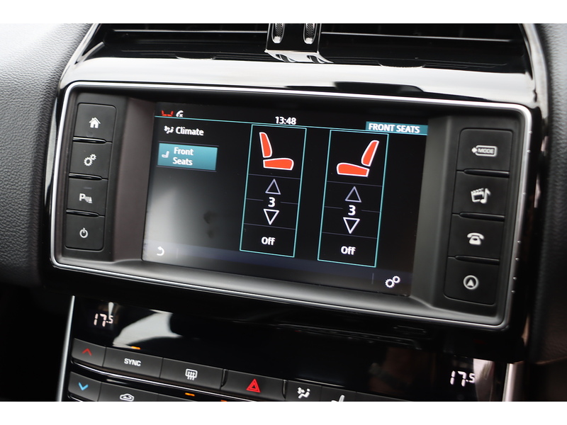 Jaguar 2.0I PRESTIGE SALOON 4DR PETROL AUTO HEATED SEATS SAT NAV BLUETOOTH DAB STEREO PARKING AIDS JUST 2 OWNERS SAME OWNER FOR 4 YEARS ONLY 53000 MILES FSH 72-74 Mitcham Road