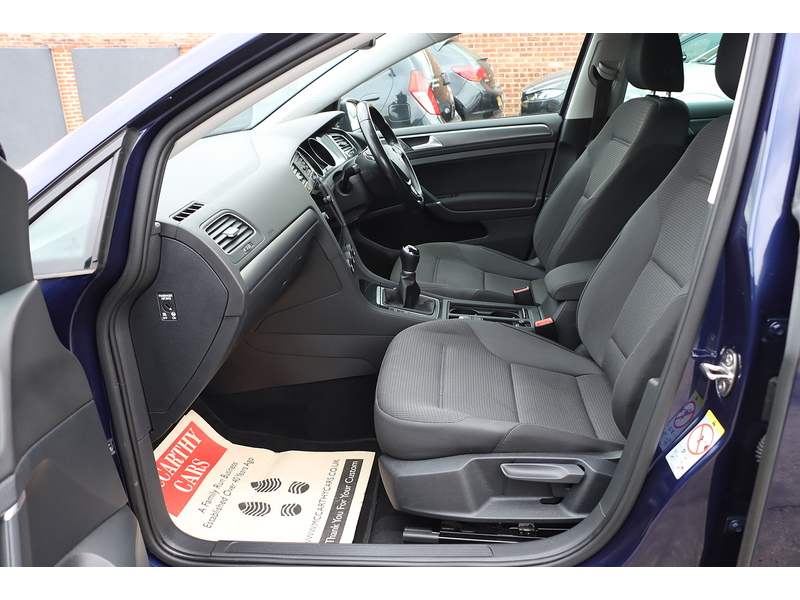 Volkswagen 1.5 TSI EVO MATCH EDITION HATCHBACK 5DR PETROL MANUAL HEATED SEATS SATNAV BLUETOOTH DAB STEREO APPLE CARPLAY PARKING AIDS JUST 1 OWNER 52000 MILES FSH 72-74 Mitcham Road