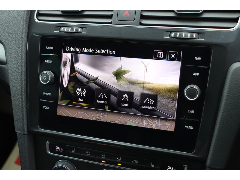 Volkswagen 1.5 TSI EVO MATCH EDITION HATCHBACK 5DR PETROL MANUAL HEATED SEATS SATNAV BLUETOOTH DAB STEREO APPLE CARPLAY PARKING AIDS JUST 1 OWNER 52000 MILES FSH 72-74 Mitcham Road